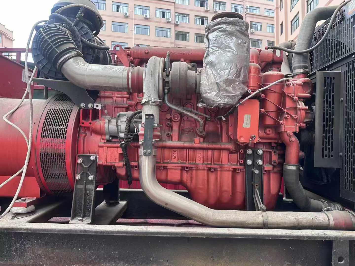 矿区如何选择适合 600kW 柴油发电机组的过载保护器？