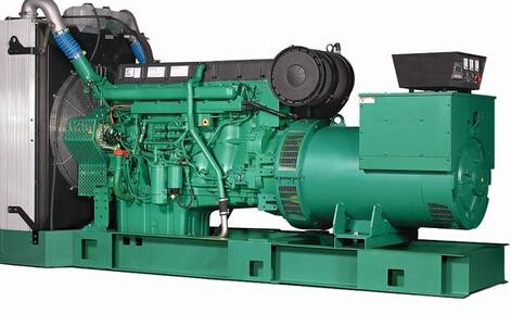 矿区发电机除垢后需要用清水冲洗水冷式机油散热器几次？